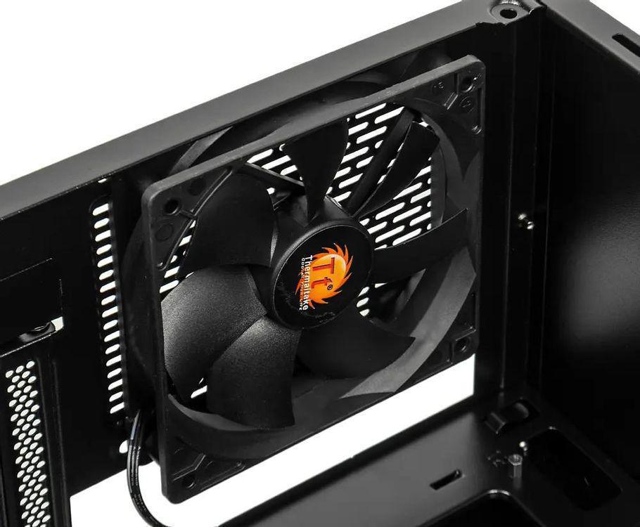 Корпус Thermaltake Versa H17 черный без БП mATX 2xUSB2.0 1xUSB3.0 audio bott PSU