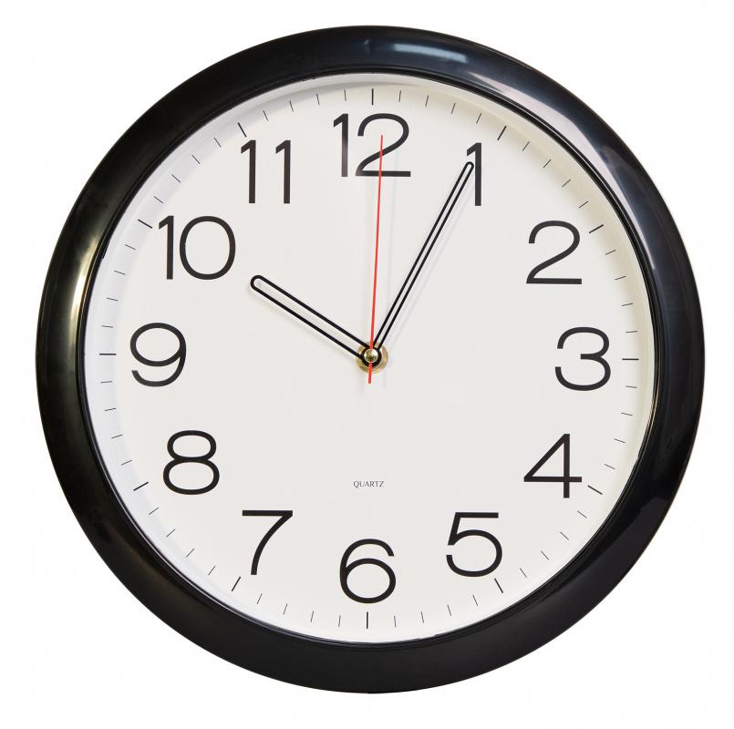 Часы настенные аналоговые Бюрократ WallC-R78P D29см черный (WALLC-R78P29/BLACK)