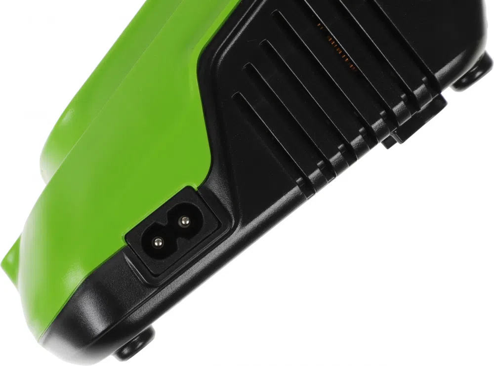 Зарядное устройство Greenworks G40UC8 (2938807)