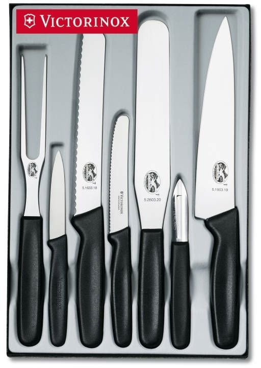 Набор ножей кухон. Victorinox Standart (5.1103.7) компл.:4предм. вилка черный подар.коробка