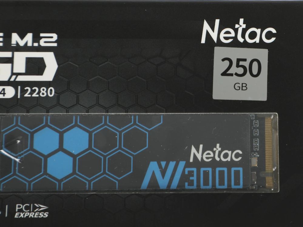 Накопитель SSD Netac PCIe 3.0 x4 250GB NT01NV3000-250-E4X NV3000 M.2 2280 3000/1400