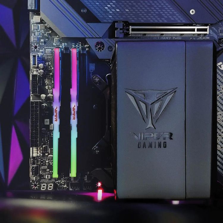 Память DDR5 2x16GB 5600MHz Patriot PVVR532G560C36K Viper Venom RGB RTL Gaming PC5-44800 CL36 DIMM UDIMM 288-pin 1.25В с радиатором Ret