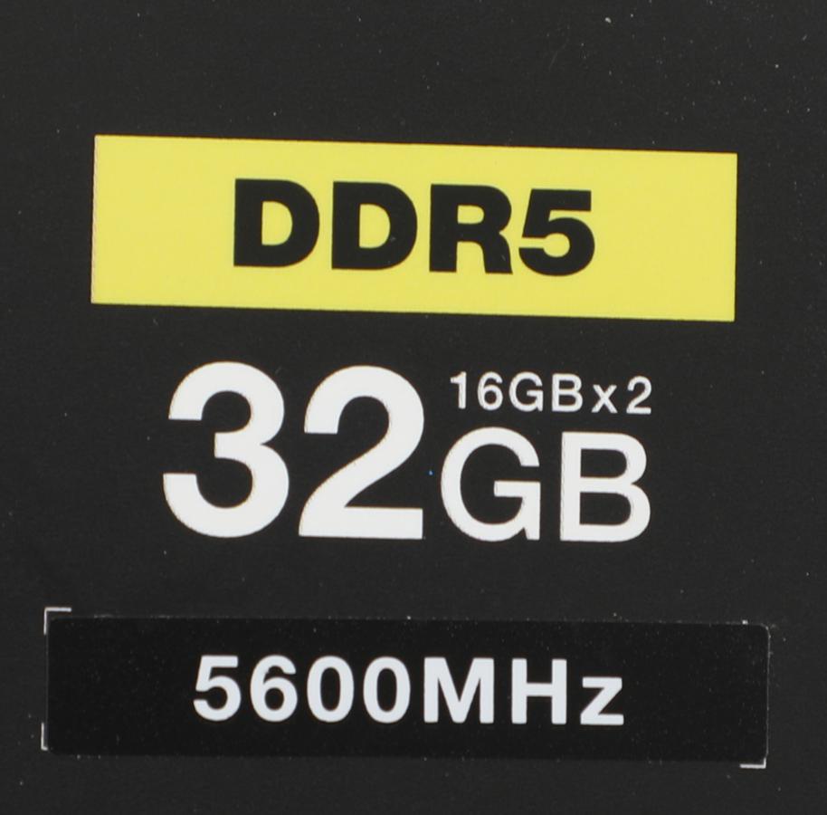 Память DDR5 2x16Gb 5600MHz Corsair CMT32GX5M2B5600C36W DOMINATOR PLATINUM RGB RTL Gaming PC5-44800 CL36 DIMM 288-pin 1.25В с радиатором Ret