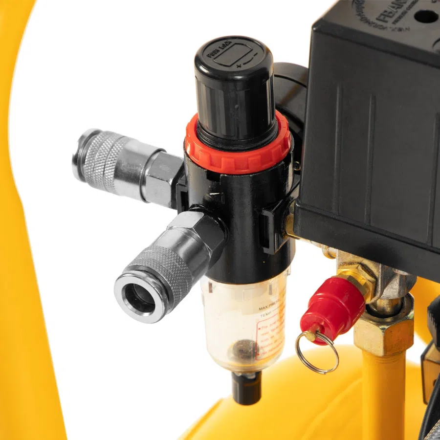 Компрессор поршневой Denzel DLS 1500/50 безмасляный 260л/мин 50л 1500Вт желтый