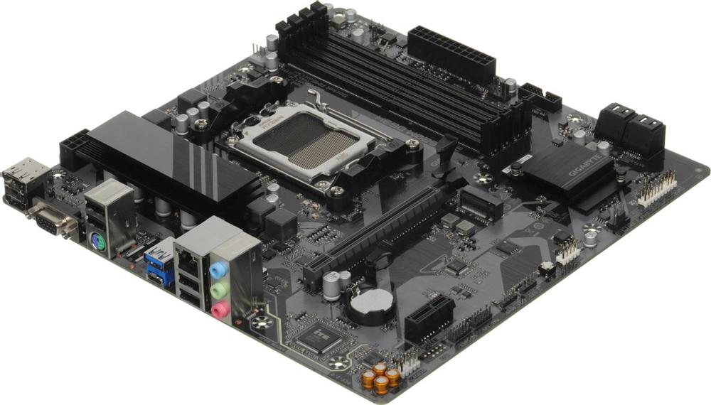 Материнская плата Gigabyte A620M DS3H Socket AM5 AMD A620 4xDDR5 mATX AC`97 8ch(7.1) GbLAN RAID+VGA+HDMI+DP
