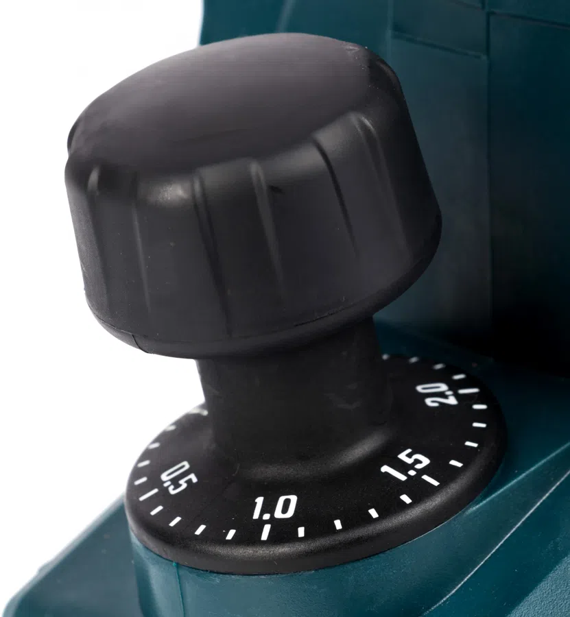 Рубанок Bosch GHO 6500 650Вт 82мм 16500об/мин