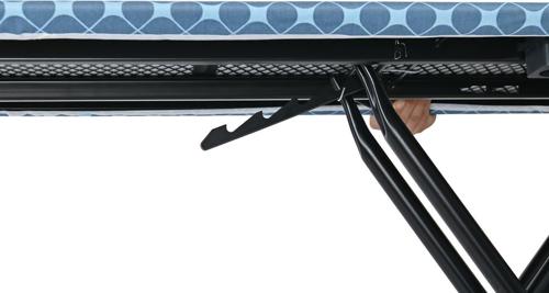 Гладильная доска Starwind SW-IB1550 122x38см рег.высот. черный/синий