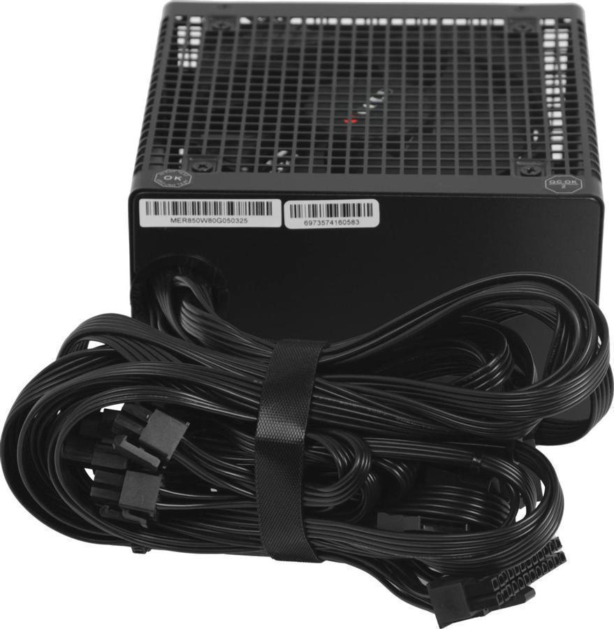 Блок питания Accord ATX 850W ACC-850-80G 80+ white (20+4pin) APFC 120mm fan 6xSATA RTL