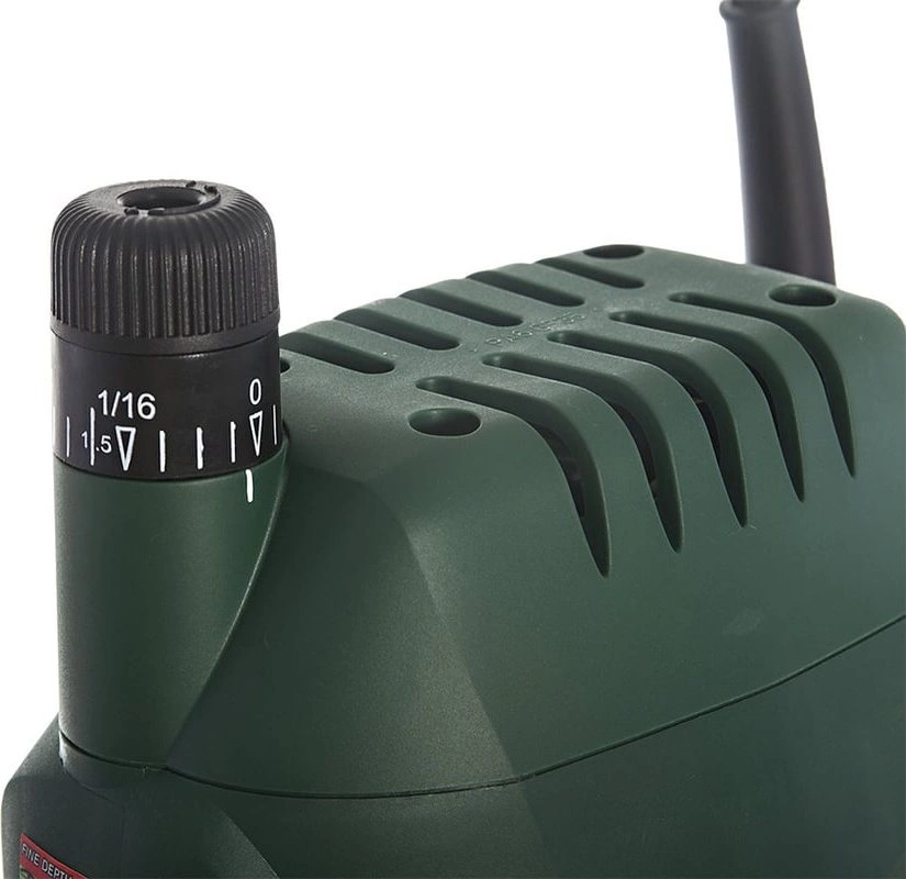 Фрезер Bosch POF 1400 ACE 1400Вт 28000об/мин макс.ход:55мм