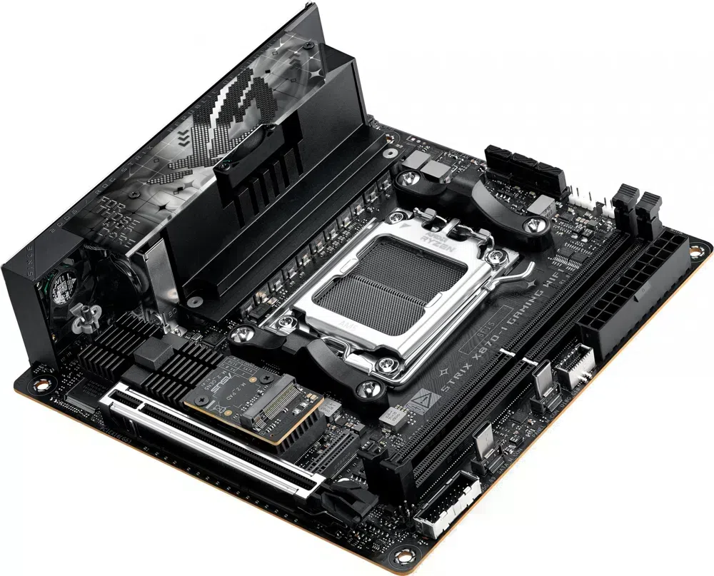 Материнская плата Asus ROG STRIX X870-I GAMING WIFI Socket AM5 AMD X870 2xDDR5 mini-ITX AC`97 8ch(7.1) 2.5Gg RAID+HDMI