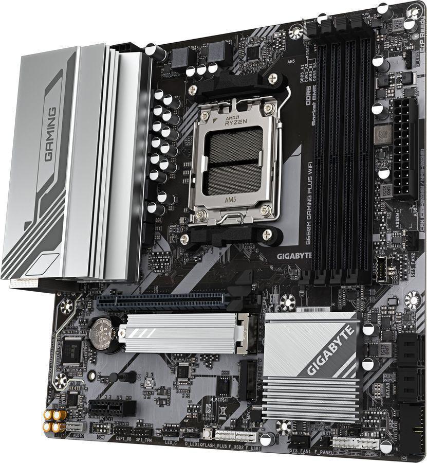Материнская плата Gigabyte B650M GAMING PLUS WIFI Socket AM5 AMD B650 4xDDR5 mATX AC`97 8ch(7.1) 2.5Gg RAID+HDMI+DP