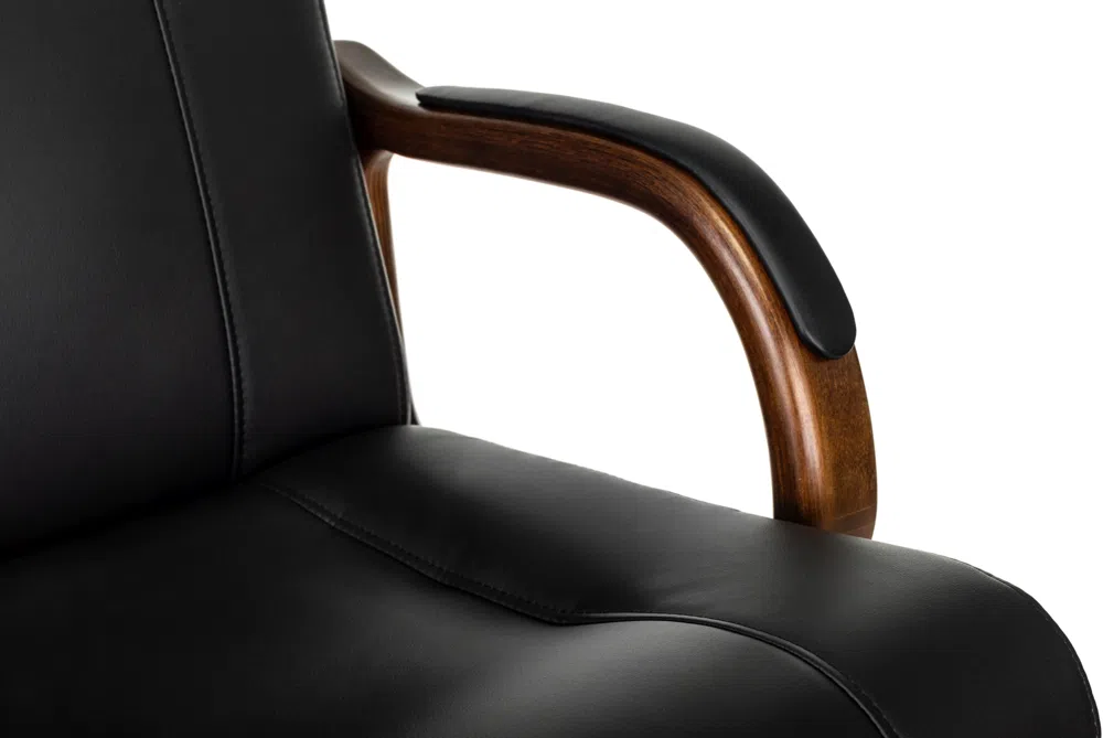 Кресло руководителя Бюрократ T-9933Walnut черный экокожа крестов. металл/дерево