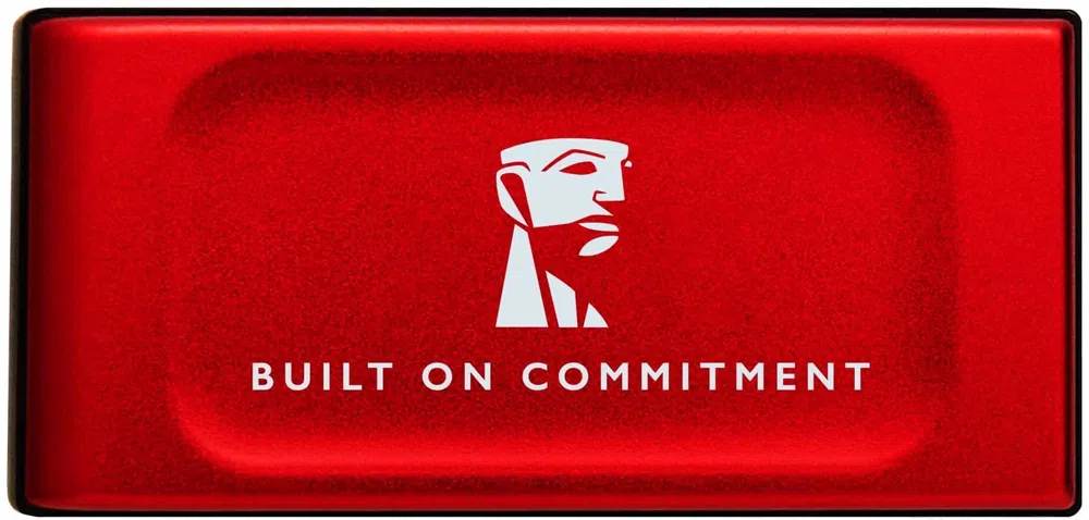 Накопитель SSD Kingston USB3.2 Gen2 2TB SXS1000R/2000GA XS1000 красный