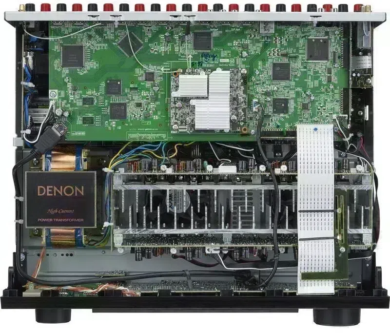 Ресивер AV Denon AVC-X3700H 9.2 черный