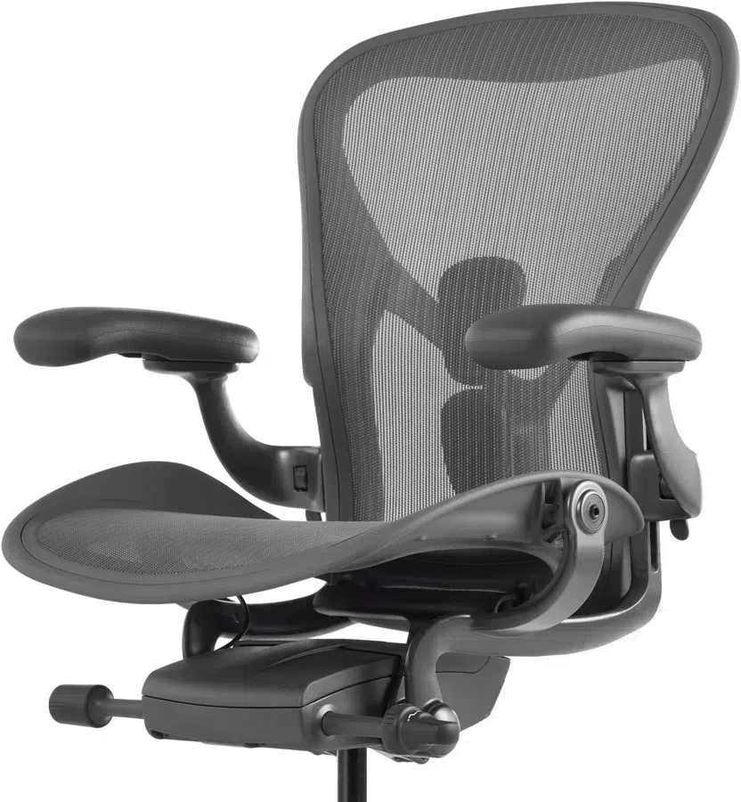 Кресло эргономичное Herman Miller Aeron C Large черный сетка с подголов. крестов. пластик