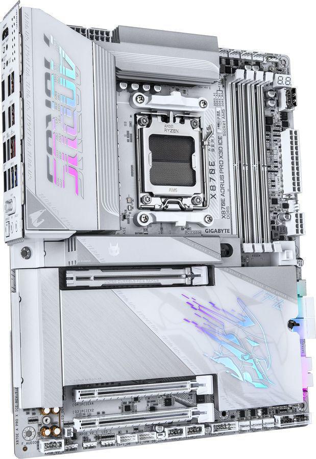 Материнская плата Gigabyte X870E AORUS PRO X3D ICE Socket AM5 AMD X870E 4xDDR5 ATX AC`97 8ch(7.1) 5Gigabit RAID+HDMI