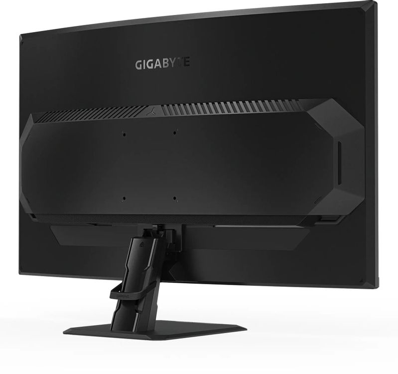 Монитор Gigabyte 31.5" GS32QCA черный VA LED 16:9 HDMI M/M матовая 3500:1 250cd 178гр/178гр 2560x1440 180Hz DP QHD 5.86кг