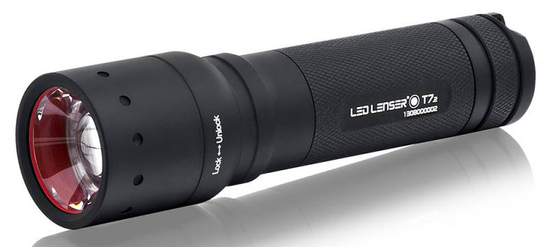 Фонарь ручной Led Lenser T7.2 черный лам.:светодиод. AAAx4 (9807)