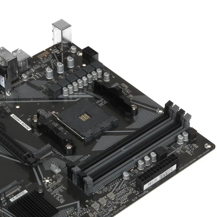 Материнская плата Gigabyte B550M K WIFI6E Soc-AM4 AMD B550 4xDDR4 mATX AC`97 8ch(7.1) GbLAN RAID+HDMI+DP