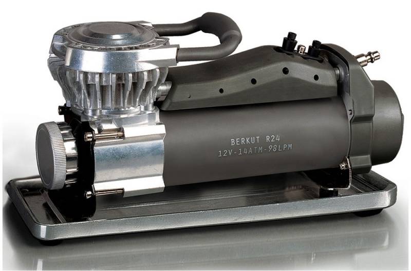 Автомобильный компрессор Berkut R24 98л/мин шланг 7.5м