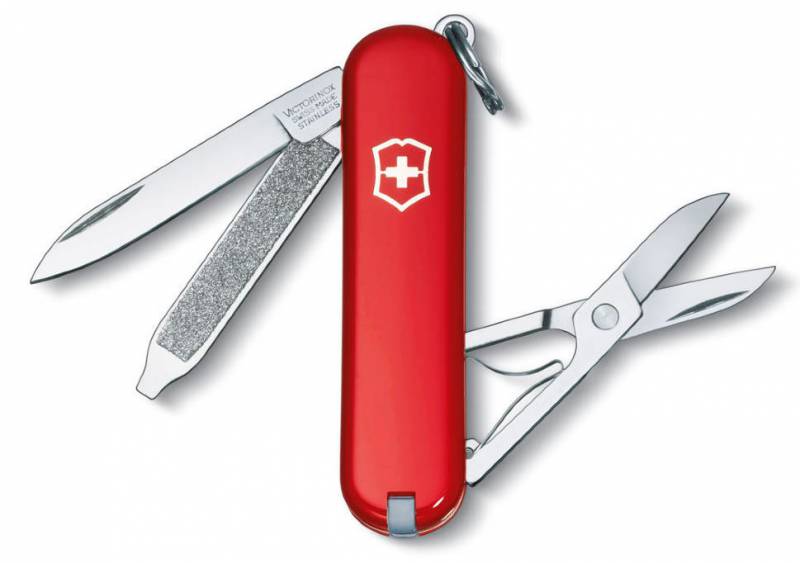 Нож перочинный Victorinox Classic (0.6223) 58мм 7функц. красный подар.коробка